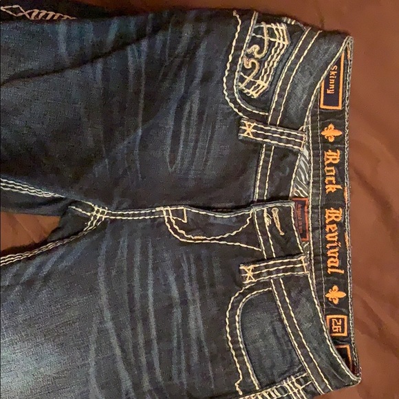 Women’s Rock Revival Pants - Picture 4 of 6